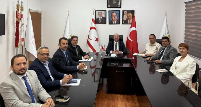 Sağlık çalışanlarının empati ve iletişim becerilerinin geliştirilmesine yönelik iş birliği