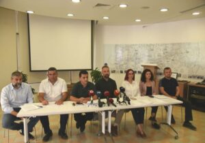Kıbrıslı Türk ve Rum öğretmen sendikalarından ortak çağrı: Eğitime yatırım yapın, öğretmenleri destekleyin