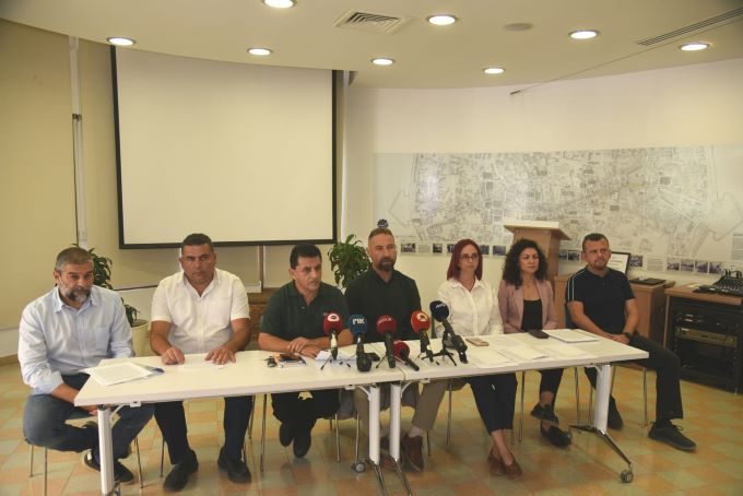 Kıbrıslı Türk ve Rum öğretmen sendikalarından ortak çağrı: Eğitime yatırım yapın, öğretmenleri destekleyin
