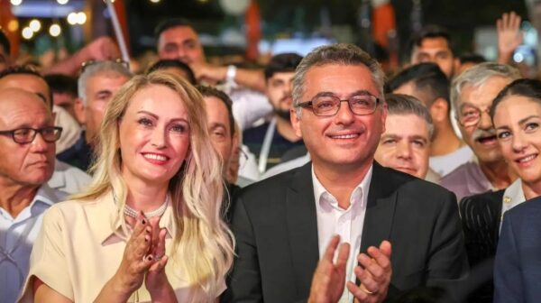 Kıbrıslı Türkler yeni yol seçti