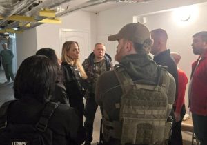 Angelina Jolie’nin Ukrayna ziyareti sırasında şoförü zorla askere alındı