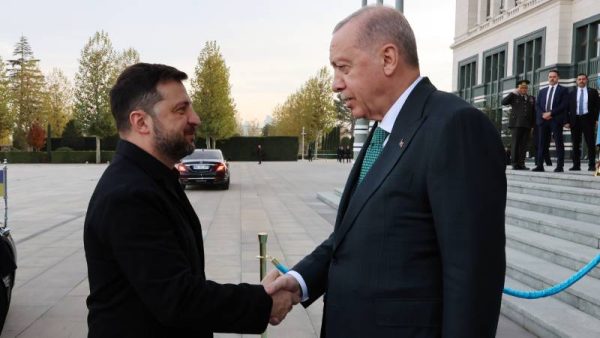 Zelenski ve Erdoğan görüştü: “İstanbul süreci pragmatik anlayışla yeniden sürdürülmeli, tüm ortaklarımızdan yapıcı duruş bekliyoruz”