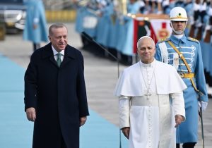 Papa 14. Leo’nun Türkiye ziyareti başladı: İlk durak Anıtkabir oldu, Erdoğan resmi törenle karşıladı
