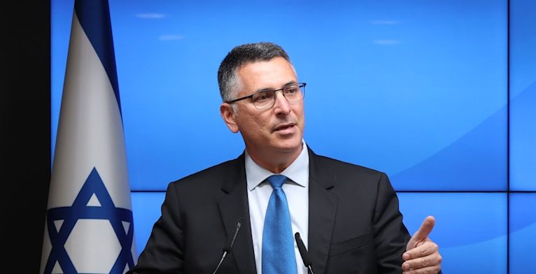 İsrail Dışişleri Bakanı: “Erdoğan’a karşı aday olduğu için İBB Başkanı’nı tutuklayan savcılık şimdi de İsrailli liderlere tutuklama emri çıkardı”