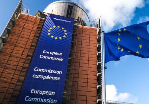 AB; Kıbrıs, Yunanistan, İspanya ve İtalya’daki sığınmacıları diğer ülkelere yerleştirecek