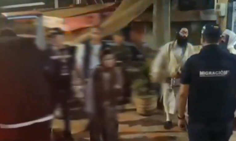 Kolombiya I Cinsel istismarla suçlanan Yahudi tarikatının elinden 17 çocuk kurtarıldı