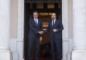 Kıbrıs-Yunanistan 3. Hükümetlerarası Zirvesi Atina’da başladı