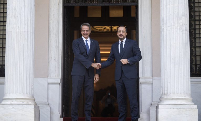 Kıbrıs-Yunanistan 3. Hükümetlerarası Zirvesi Atina’da başladı