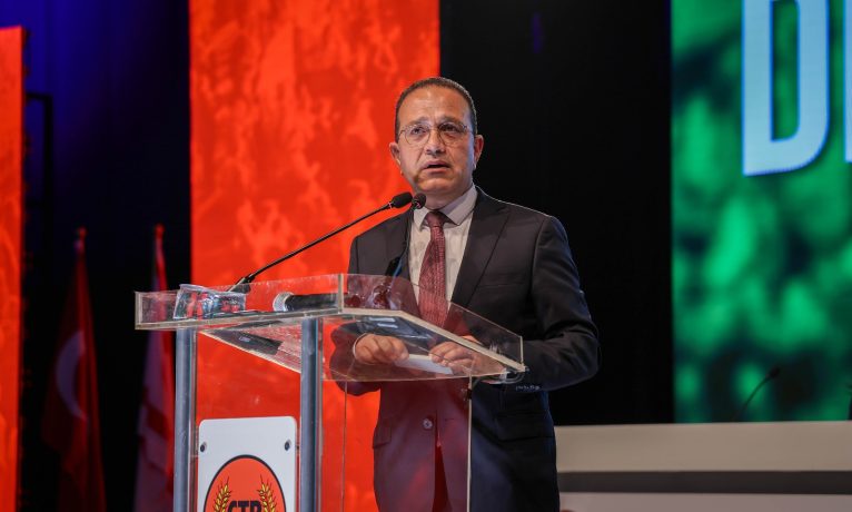CTP Kurultayı devam ediyor I Erkut Şahali: “CTP bu ülkeyi yeniden yönetecek”