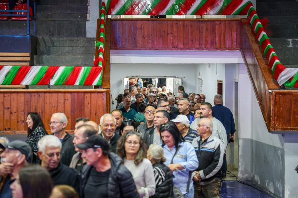 CTP’liler sandık başında: Oy kullanımı 1200’e ulaştı