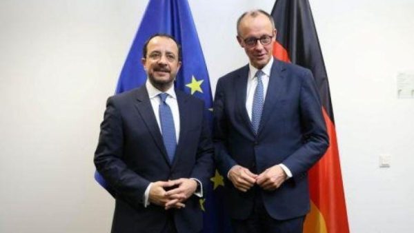 Almanya ile kritik temas: Hristodulidis bugün Berlin’de Merz ile görüşüyor