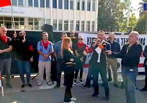 Öğretmenlerden hükümete sert mesaj: Ya kendi ayaklarınızla gideceksiniz ya sizi götüreceğiz!