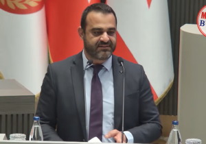 Talat: “Hala Sultan’ı bile yönetemezken Mağusa’ya ilahiyat dayatması kabul edilemez”