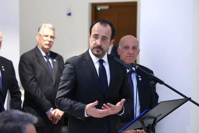 Hristodulidis: “Erhürman’la ilk görüşme müzakerelerin kaderini netleştirecek”