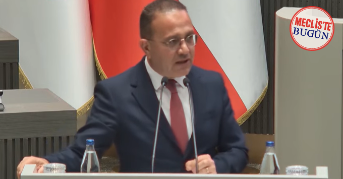 Şahali, akaryakıttaki 3,5 TL zammın bütçe deliklerini kapatmak için yapıldığını söyledi; Mağusa Limanı’nda “günlük işçilik” uygulamasını “köle pazarı” olarak niteledi