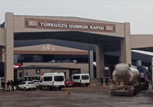 Gürcistan-Türkiye arası geçişlerde yeni dönem: Artık sadece kimlik yetmeyecek