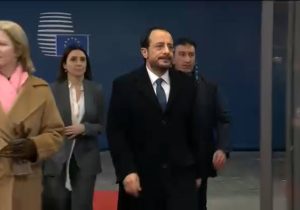 Hristodulidis’ten Brüksel’de çağrı: Rusya’ya yönelik yaptırımlar etkin biçimde uygulanmalı