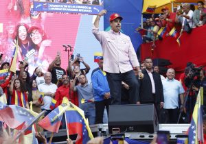 Maduro, dans ederek ABD’ye ‘barış’ çağrısında bulundu