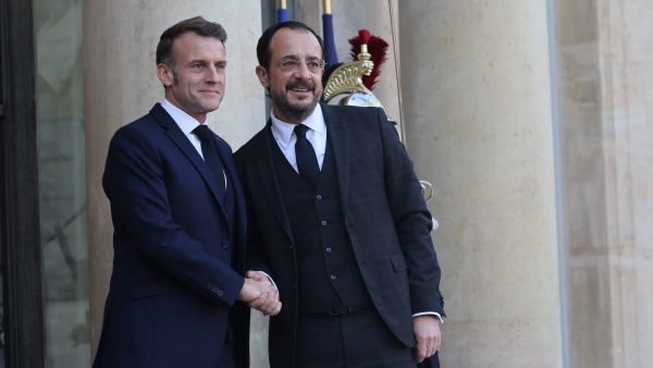 Macron-Hristodulidis görüşmesi: “Paris’te imzalanan anlaşma Kıbrıs–Fransa ilişkilerinde tarihi bir dönüm noktası“