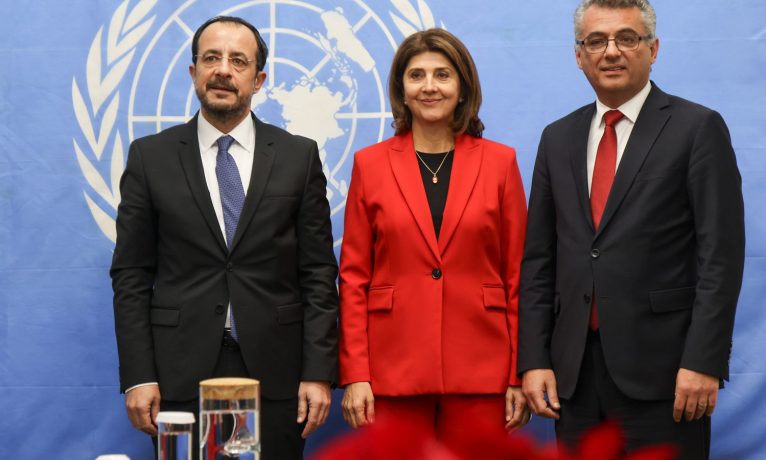 Akıncı-Anastasiadis dönemini andıran tempo: MASADA 3 SAAT 20 DAKİKA