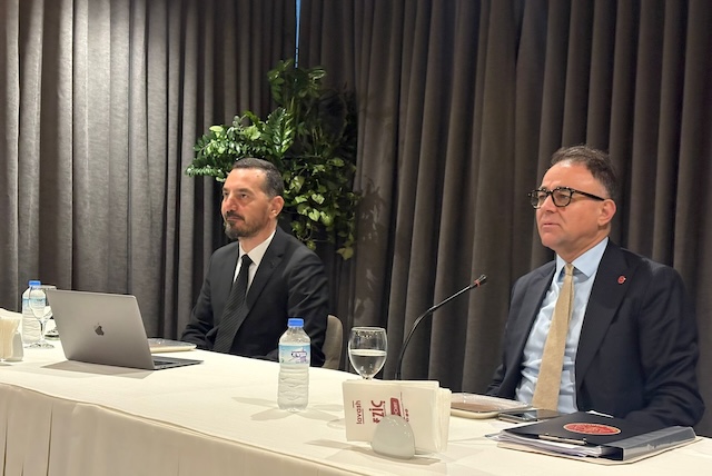 Uzun yıllar sonra mahkeme ve baro yan yana I YARGI TIKANDI: DEĞİŞİKLİK ARTIK KAÇINILMAZ