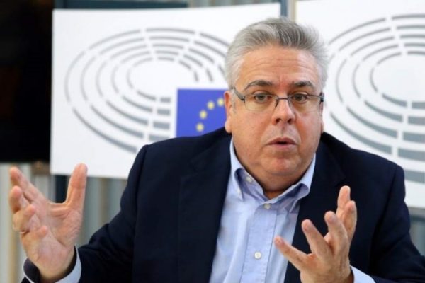 AP Türkiye Raportörü Amor: ”Anayasa yarım uygulanıyor, yargının tutumu muhalefete başka iktidara başka”