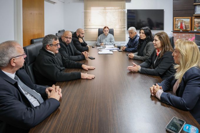 İncirli, selden etkilenen Girne ve Dikmen’i ziyaret etti