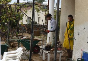Şiddetli yağışların vurduğu Dikmen, Akçiçek, Alemdağ ve Kozanköy’de yaralar sarılıyor