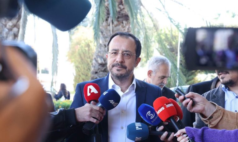 Hristodulidis’ten Kiev’e çalışma ziyareti