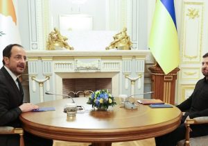 Hristodulidis’ten Ukrayna’ya destek ziyareti: “İşgalin ne olduğunu biliyoruz”