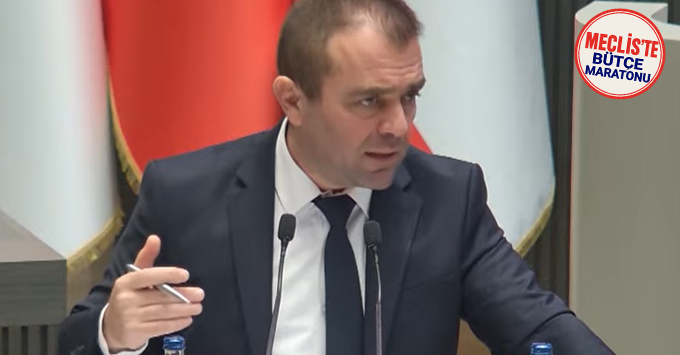 Şahiner, online casino izniyle bankacılık sektörünün bile riske atıldığını söyledi