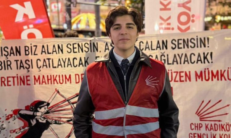 Türkiye I Asgari ücreti protesto eden 19 yaşındaki genç tutuklandı