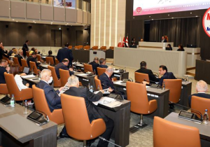 Bütçe maratonunda üçüncü gün: Meclis 2026 bütçesini görüşmeye devam ediyor