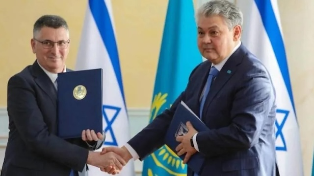 Kazakistan ve İsrail vizesiz seyahat için ilk adımı attı
