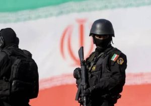 BBC editörü Bowen: “Otoriter rejimler önce yavaş yavaş sonra aniden ölür ancak İran henüz o noktada değil”