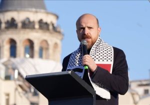 İsrail, Bilal Erdoğan’ın da aralarında olduğu 29 kişiyi kara listeye aldı; ülkeye girişleri yasaklandı