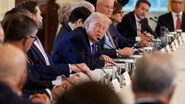 Trump’tan İran’la ticaret yapan ülkelere yüzde 25 ek gümrük vergisi kararı