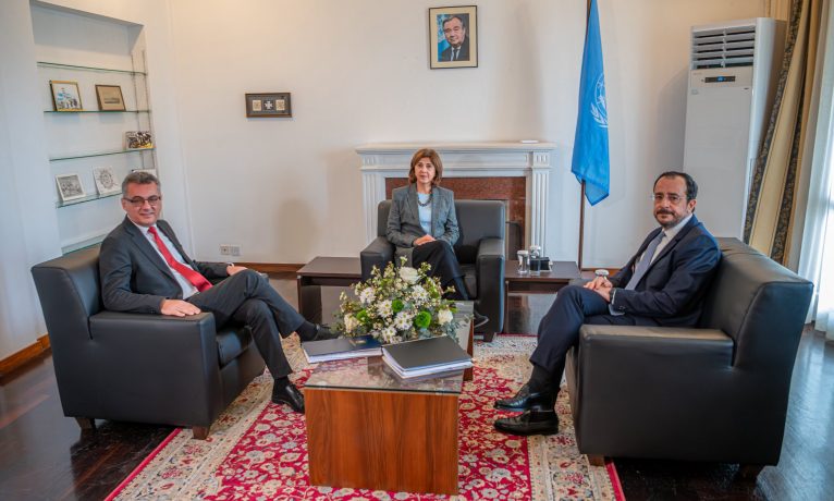 BM arabuluculuğunda Kıbrıs’ta üçlü görüşme tamamlandı: Doğrudan diyalog şart, müzakere kapısı aralık