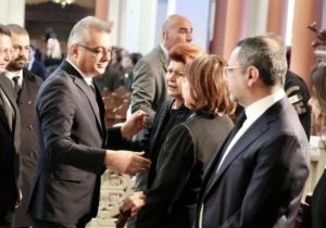 Yüzlerce kişi George Vassiliou’yu uğurladı | Erhürman’ın katılımı barış ve diyalog mirasına vurgu olarak yorumlandı