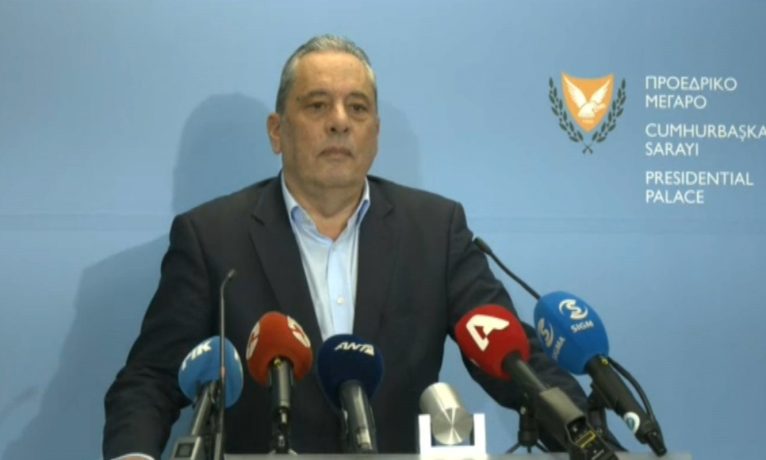 Savunma Bakanı Palmas: “Hava ve deniz üssünün modernizasyonu rayına girdi“