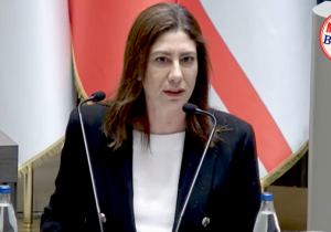 Sıla Usar İncirli hükümete sert çıktı: “Aranızda temiz biri kaldı mı?”