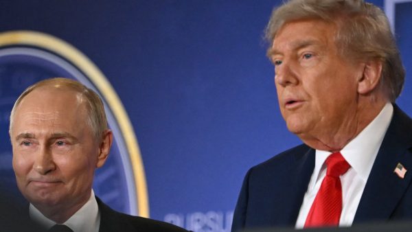 Trump: “Putin, soğuk hava nedeniyle bir haftalık ateşkesi kabul etti“