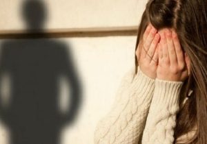 Son 10 yılda güney Kıbrıs’ta 44 kadın aile içi şiddet nedeniyle hayatını kaybetti