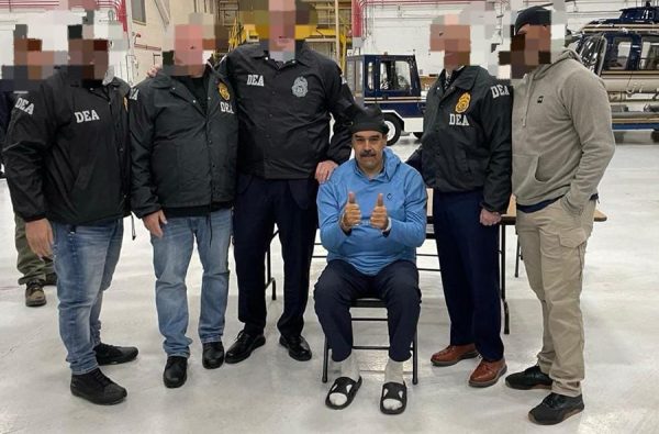 Maduro, ‘güvenli odaya’ ulaşamadan yakalandı