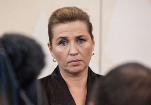 Bir yıl ve üzeri hapis cezası alan göçmenler sınır dışı edilecek