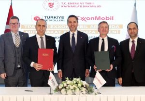 Enerjide yeni hamle: Türkiye’den Akdeniz ve Karadeniz’de ExxonMobil’le ortak arama