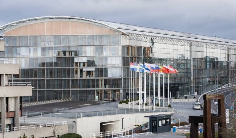 Kıbrıs nedeniyle yeni krediler askıya alınmıştı: Avrupa Yatırım Bankası, Türkiye’ye resmen geri dönüyor!