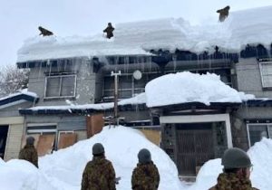 Japonya’da yoğun kardan ölenlerin sayısı 46’ya yükseldi