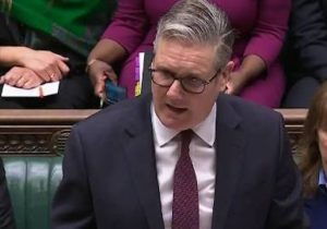 İngiltere: Starmer’ın Epstein krizi büyüyor, bir istifa daha