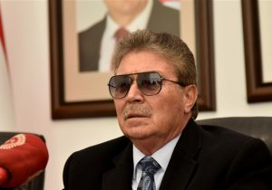 UBP’de kriz derinleşiyor: Usulsüz kongreler yargıda, Üstel ‘erken seçim’ için Ankara’da